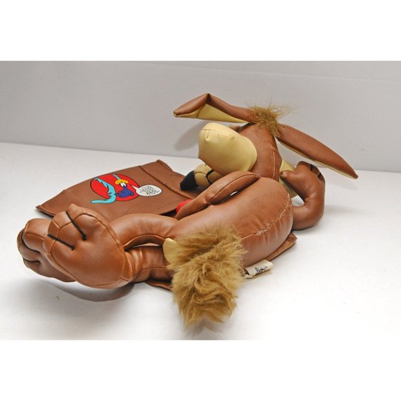 Vtg Wile E Coyote Remote Control Holder Hilarious Beep Beep Ca. 2000 Looney tune - Picture 6 of 13